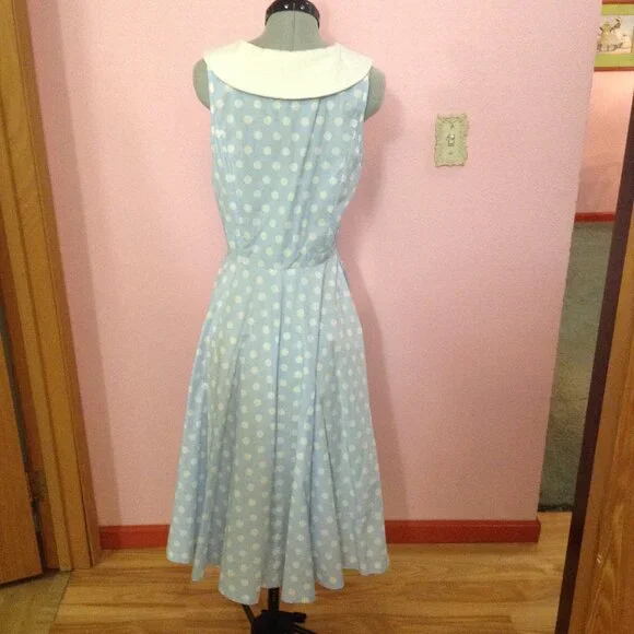 Retro Blue Polka-Dot Sleeveless Dress with White Collar - Picture 3 of 3
